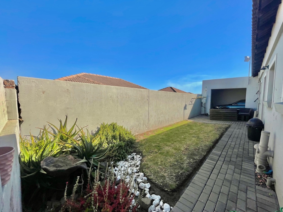 3 Bedroom Property for Sale in Terra Nova Mpumalanga