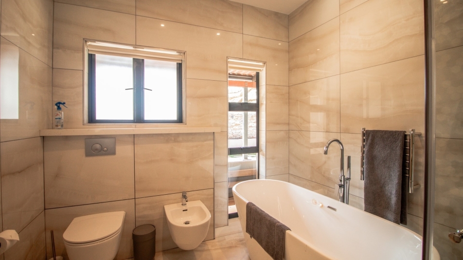 4 Bedroom Property for Sale in White River Estates Mpumalanga