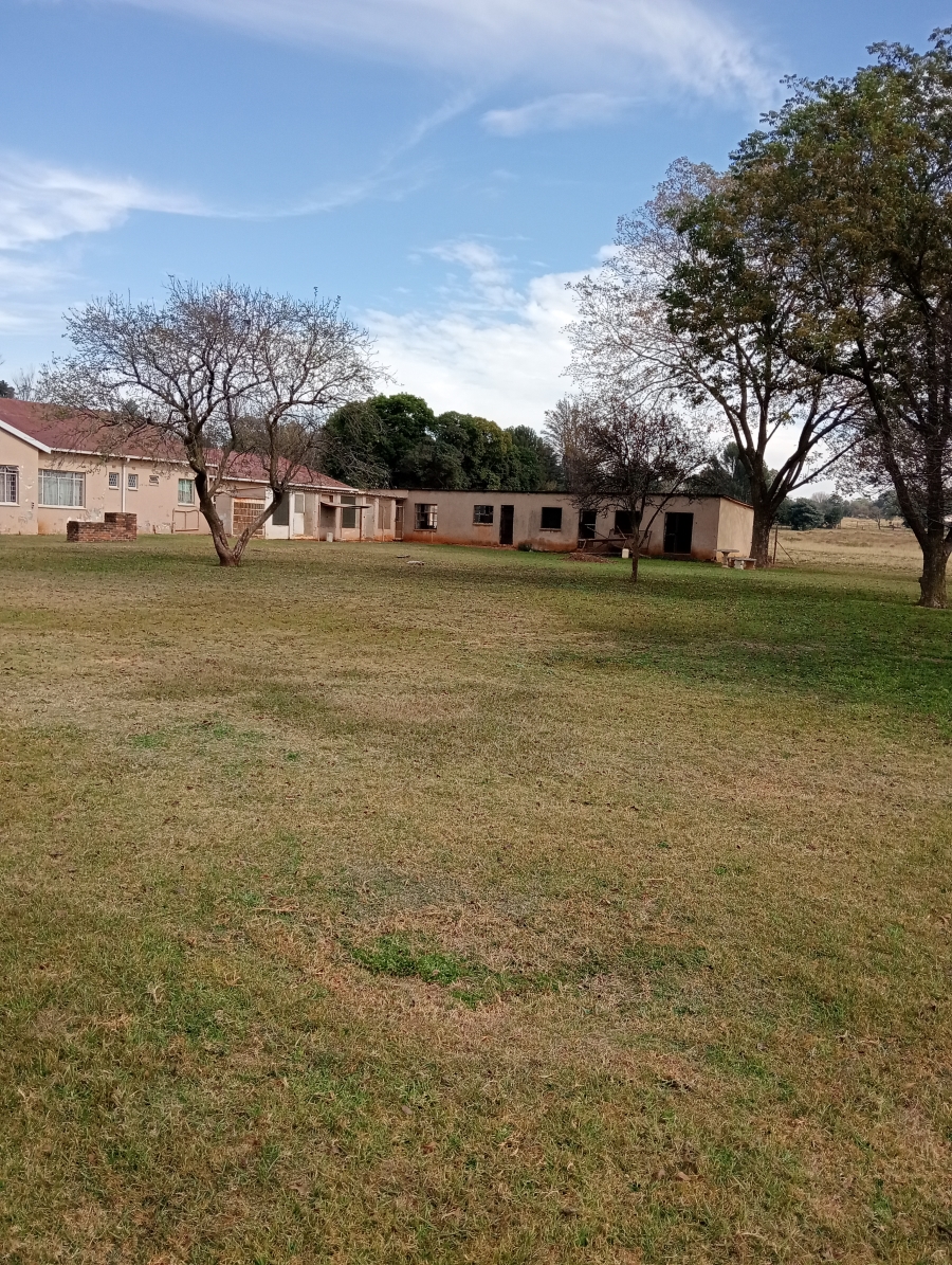 4 Bedroom Property for Sale in Rietkol AH Mpumalanga