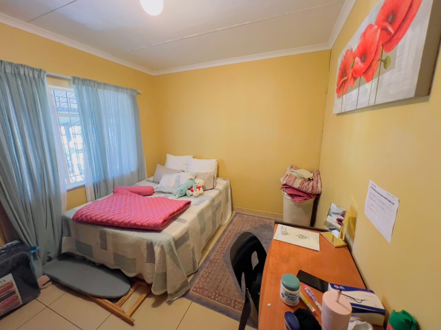 4 Bedroom Property for Sale in Sonheuwel Ext 1 Mpumalanga
