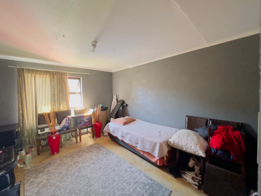 4 Bedroom Property for Sale in Sonheuwel Ext 1 Mpumalanga