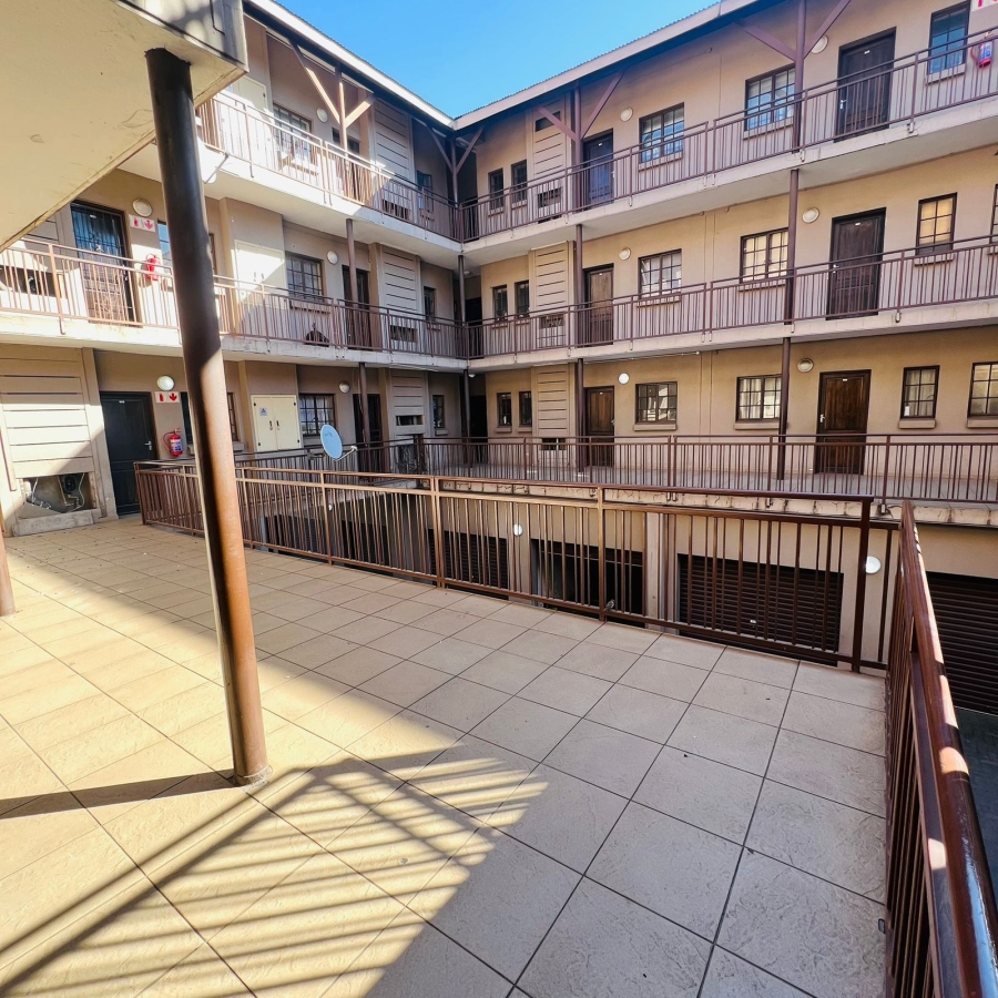 1 Bedroom Property for Sale in Witbank Mpumalanga
