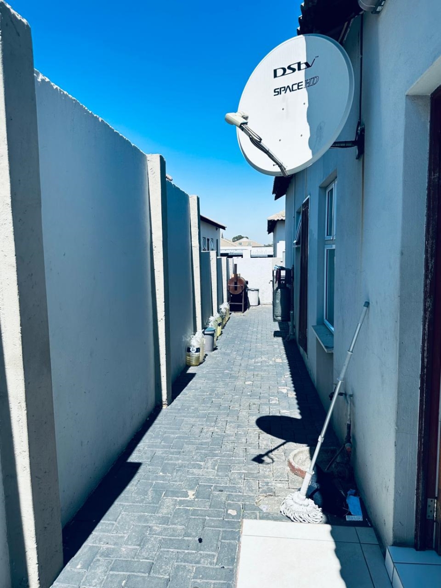 3 Bedroom Property for Sale in Tasbet Park Mpumalanga