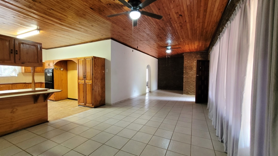3 Bedroom Property for Sale in West Acres Ext 8 Mpumalanga