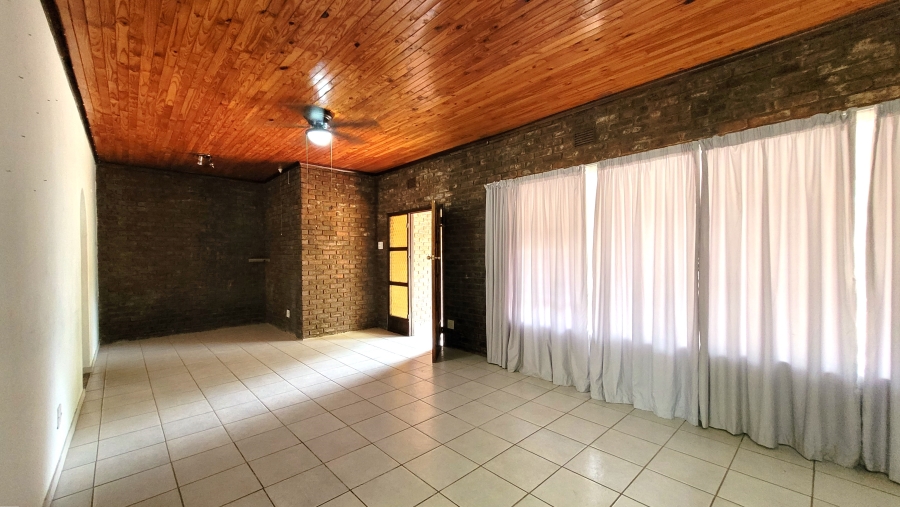 3 Bedroom Property for Sale in West Acres Ext 8 Mpumalanga