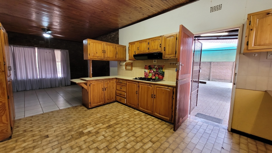 3 Bedroom Property for Sale in West Acres Ext 8 Mpumalanga