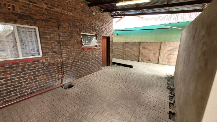 3 Bedroom Property for Sale in West Acres Ext 8 Mpumalanga