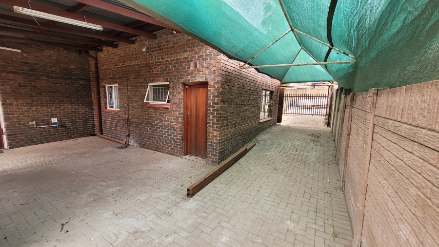3 Bedroom Property for Sale in West Acres Ext 8 Mpumalanga