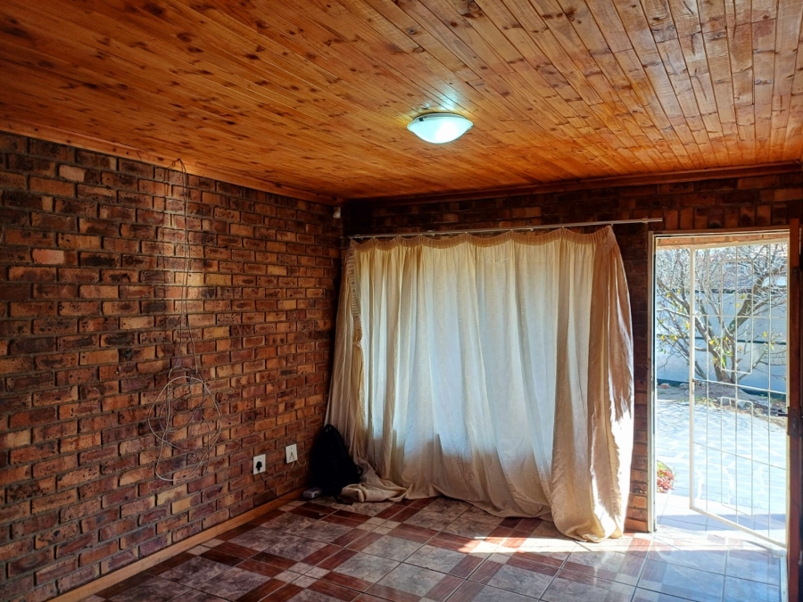 To Let 3 Bedroom Property for Rent in Noordrand Mpumalanga