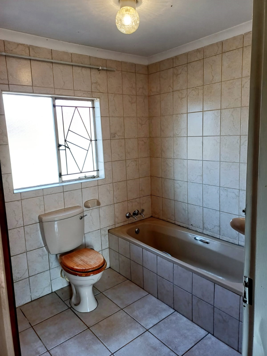 To Let 3 Bedroom Property for Rent in Noordrand Mpumalanga