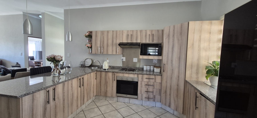 3 Bedroom Property for Sale in Fairlands Estate Mpumalanga