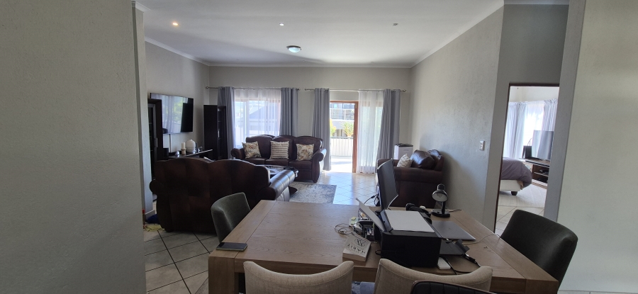 3 Bedroom Property for Sale in Fairlands Estate Mpumalanga