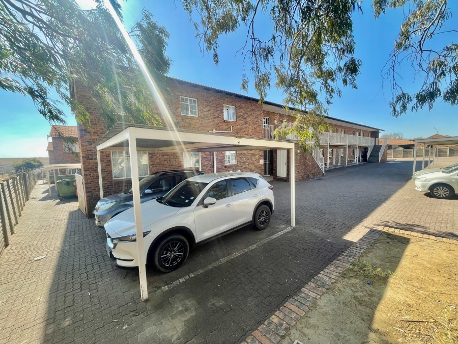 3 Bedroom Property for Sale in Noordrand Mpumalanga