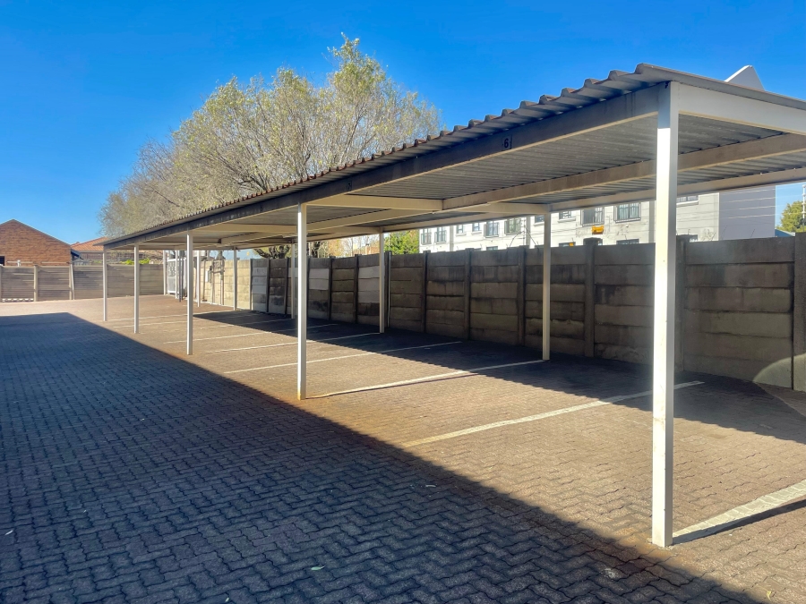 3 Bedroom Property for Sale in Noordrand Mpumalanga