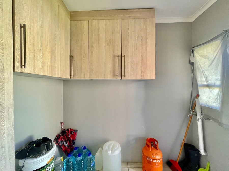 5 Bedroom Property for Sale in Secunda Mpumalanga