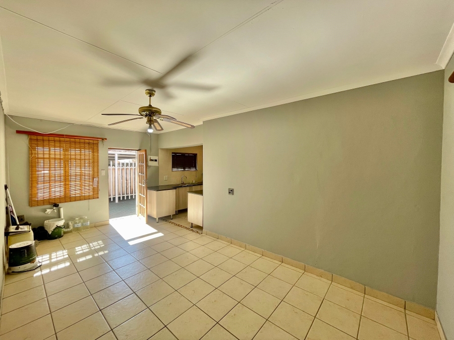 5 Bedroom Property for Sale in Secunda Mpumalanga