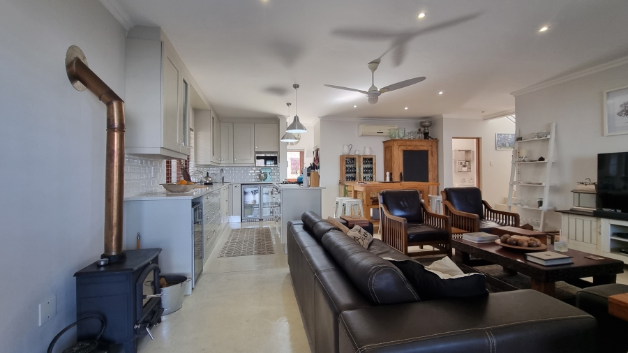3 Bedroom Property for Sale in White River Ext 49 Mpumalanga