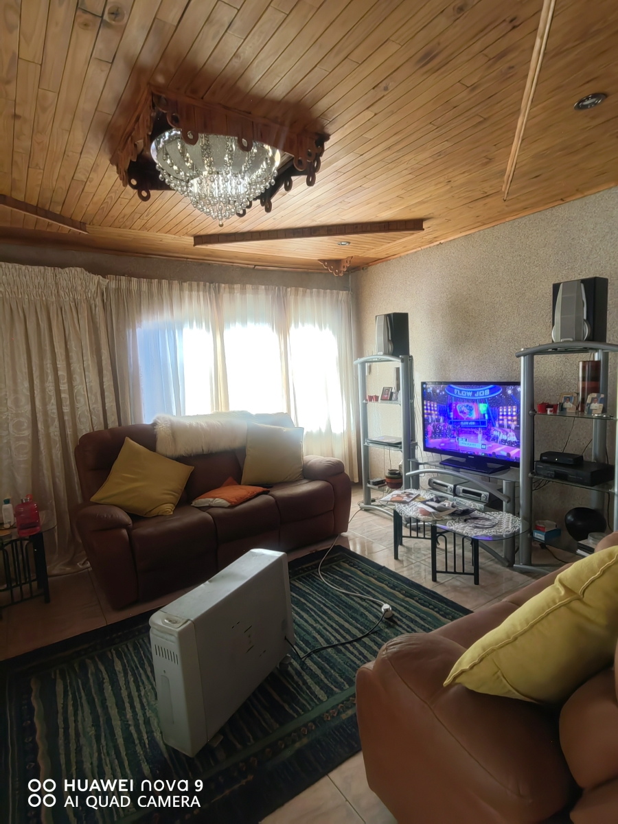 3 Bedroom Property for Sale in Emzinoni Mpumalanga