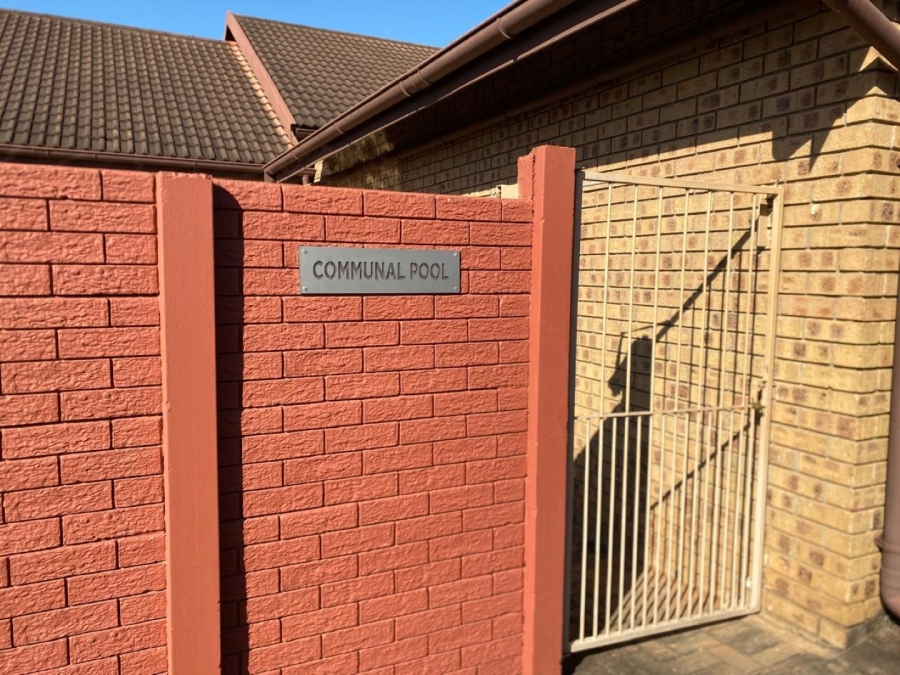 2 Bedroom Property for Sale in White River Ext 9 Mpumalanga