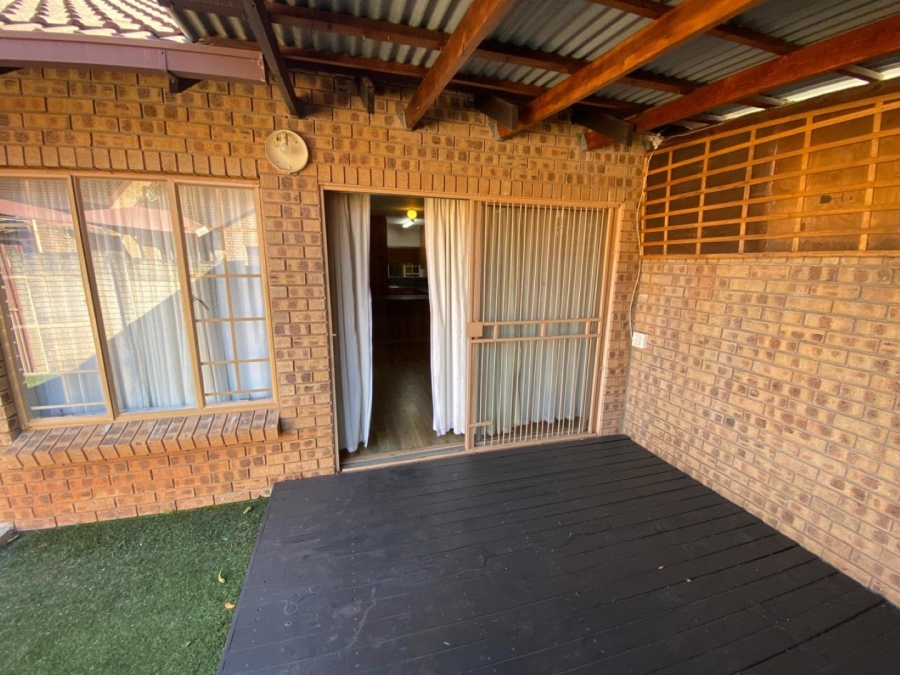 2 Bedroom Property for Sale in White River Ext 9 Mpumalanga