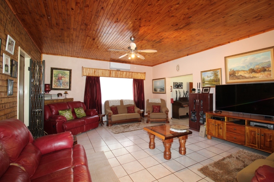 5 Bedroom Property for Sale in Mashishing Mpumalanga