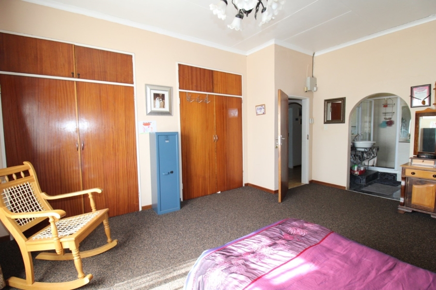 5 Bedroom Property for Sale in Mashishing Mpumalanga
