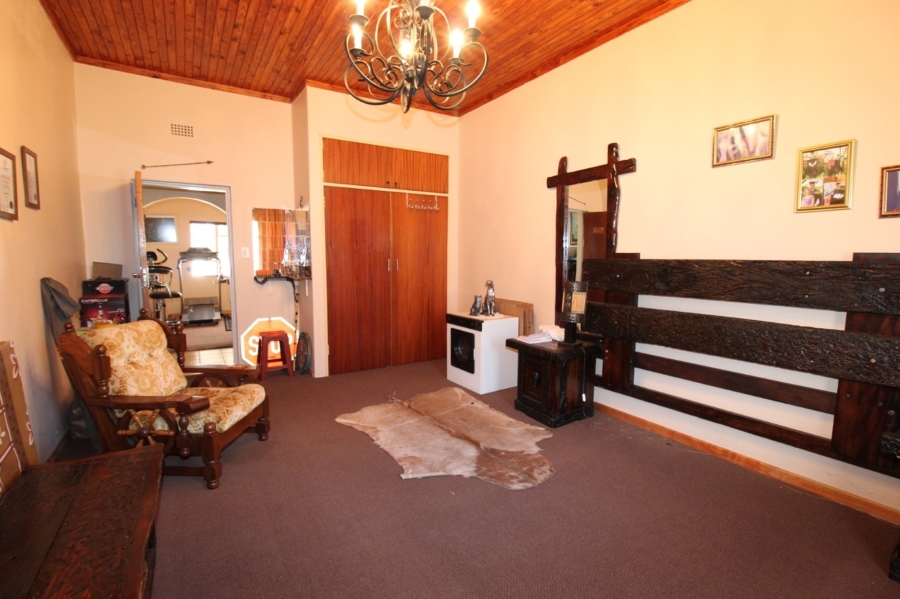 5 Bedroom Property for Sale in Mashishing Mpumalanga