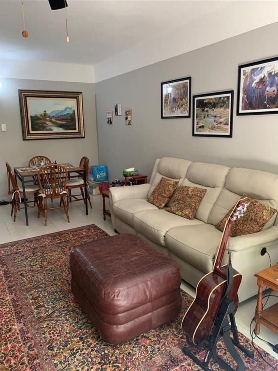 To Let 1 Bedroom Property for Rent in White River Mpumalanga