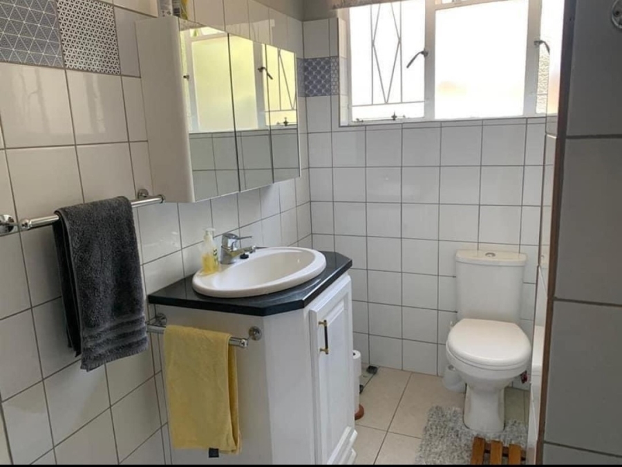To Let 1 Bedroom Property for Rent in White River Mpumalanga