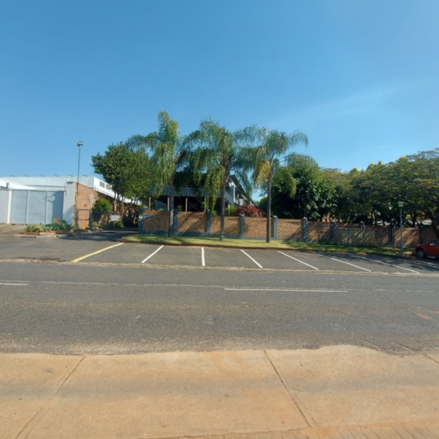 To Let 1 Bedroom Property for Rent in White River Mpumalanga