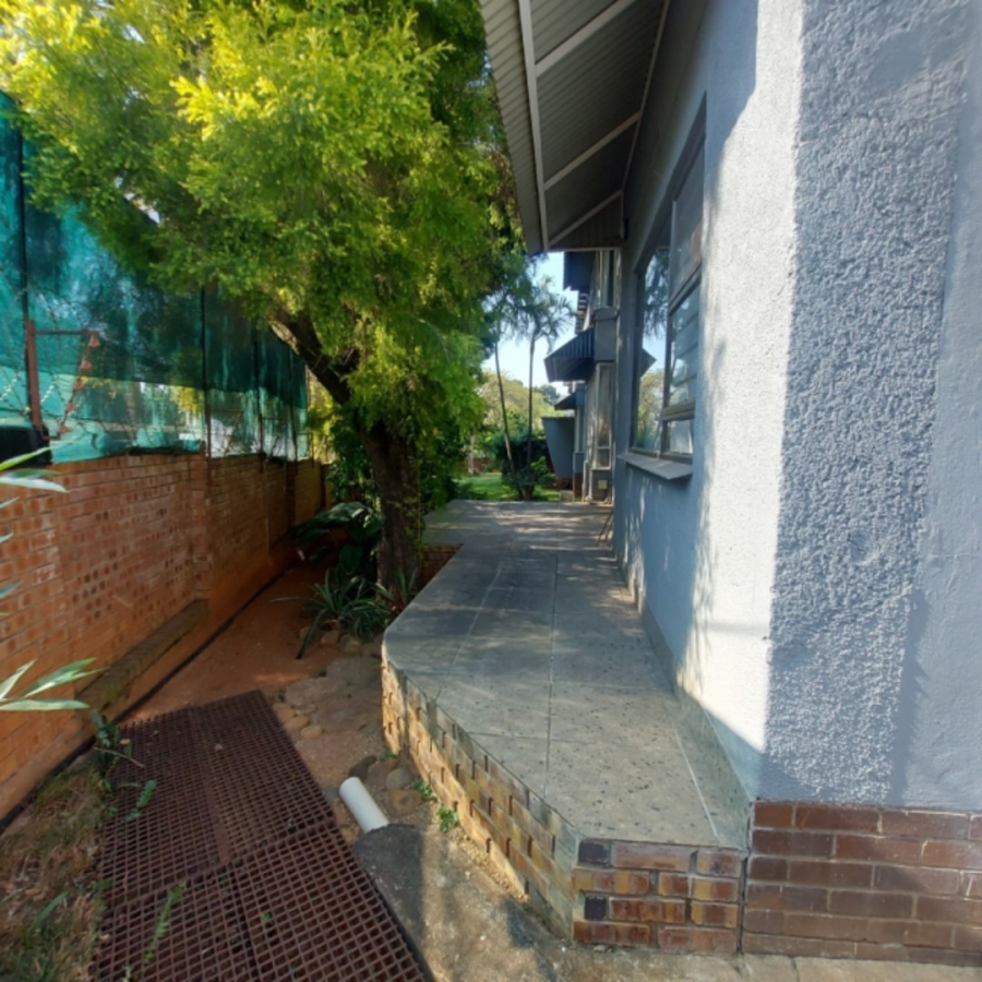 To Let 1 Bedroom Property for Rent in White River Mpumalanga