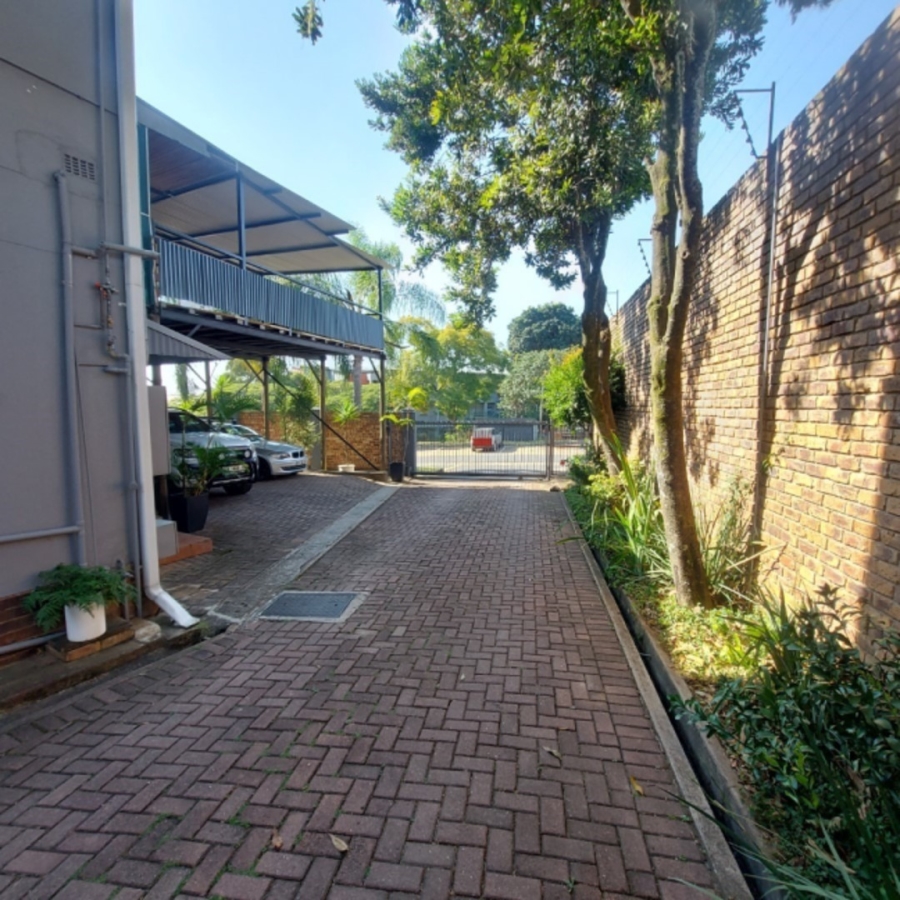 To Let 1 Bedroom Property for Rent in White River Mpumalanga