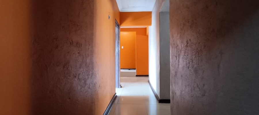 6 Bedroom Property for Sale in White River Ext 18 Mpumalanga