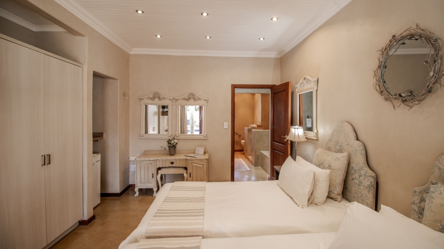 12 Bedroom Property for Sale in White River Ext 1 Mpumalanga