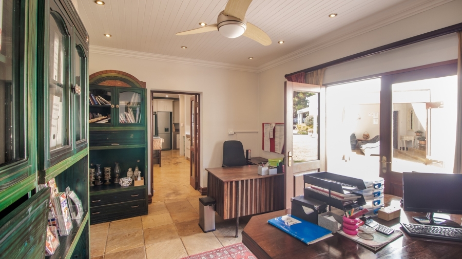 12 Bedroom Property for Sale in White River Ext 1 Mpumalanga