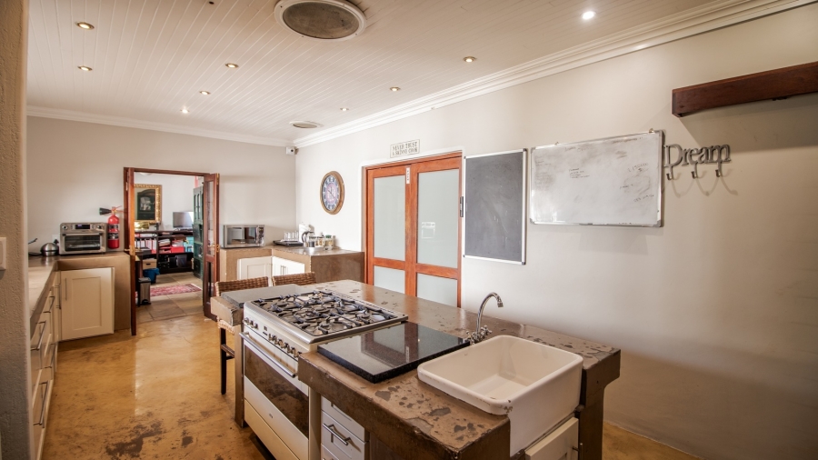 12 Bedroom Property for Sale in White River Ext 1 Mpumalanga