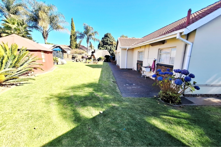 3 Bedroom Property for Sale in Aerorand Mpumalanga