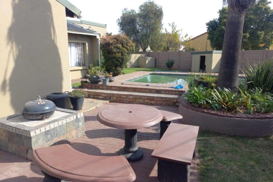 3 Bedroom Property for Sale in Reyno Ridge Mpumalanga