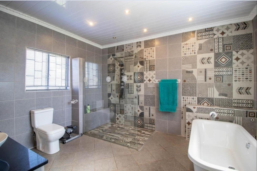 3 Bedroom Property for Sale in Reyno Ridge Mpumalanga