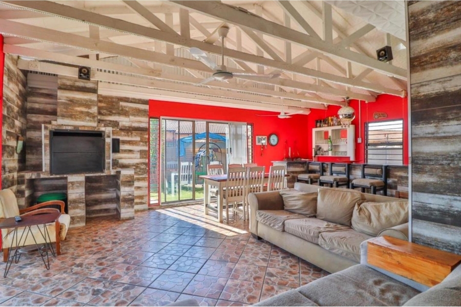 3 Bedroom Property for Sale in Reyno Ridge Mpumalanga