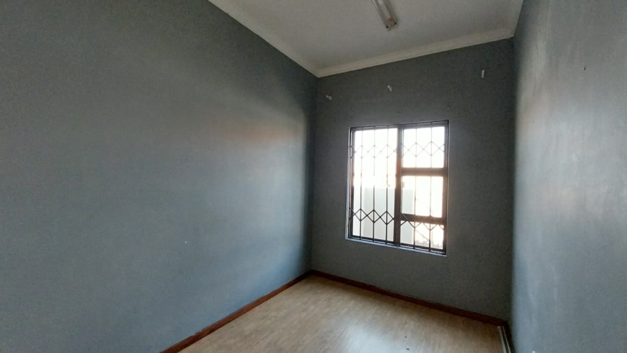 To Let 3 Bedroom Property for Rent in Terra Nova Mpumalanga
