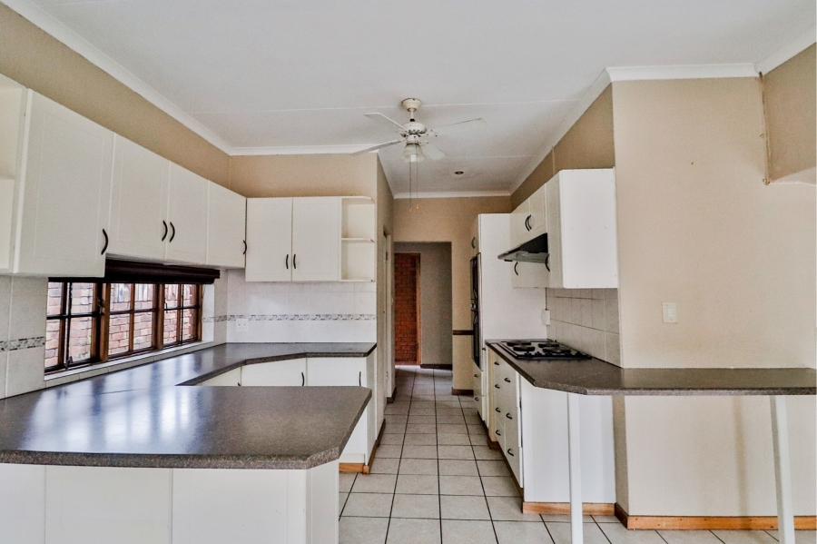 4 Bedroom Property for Sale in White River Ext 15 Mpumalanga