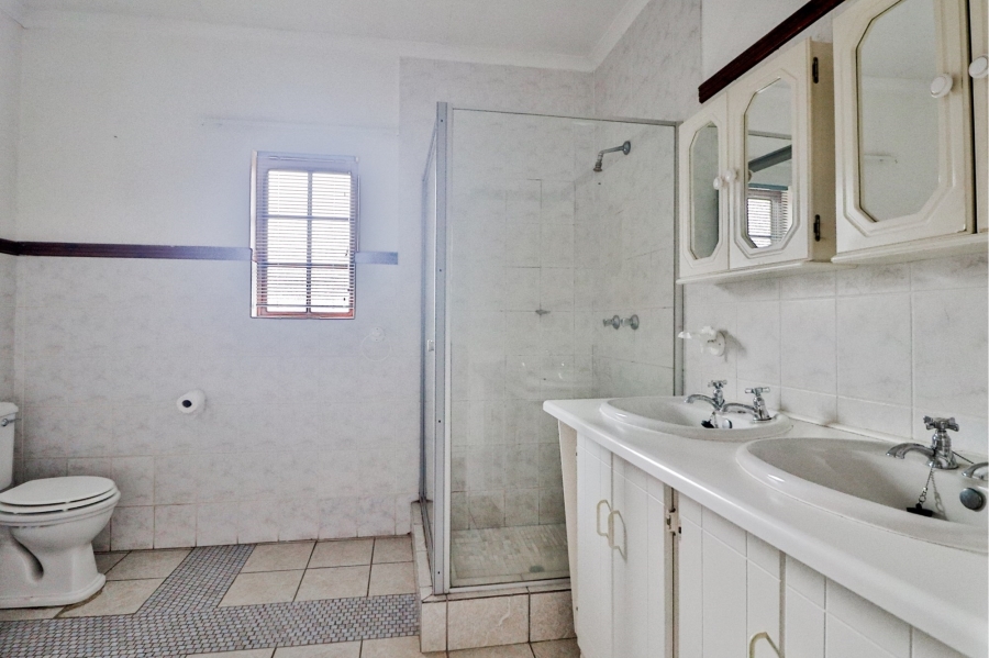 4 Bedroom Property for Sale in White River Ext 15 Mpumalanga
