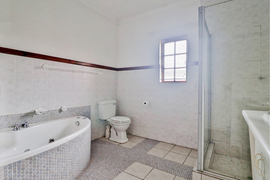 4 Bedroom Property for Sale in White River Ext 15 Mpumalanga
