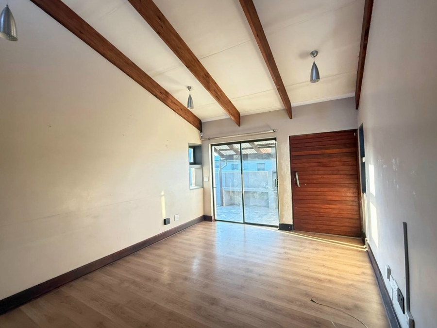 2 Bedroom Property for Sale in Ben Fleur Mpumalanga