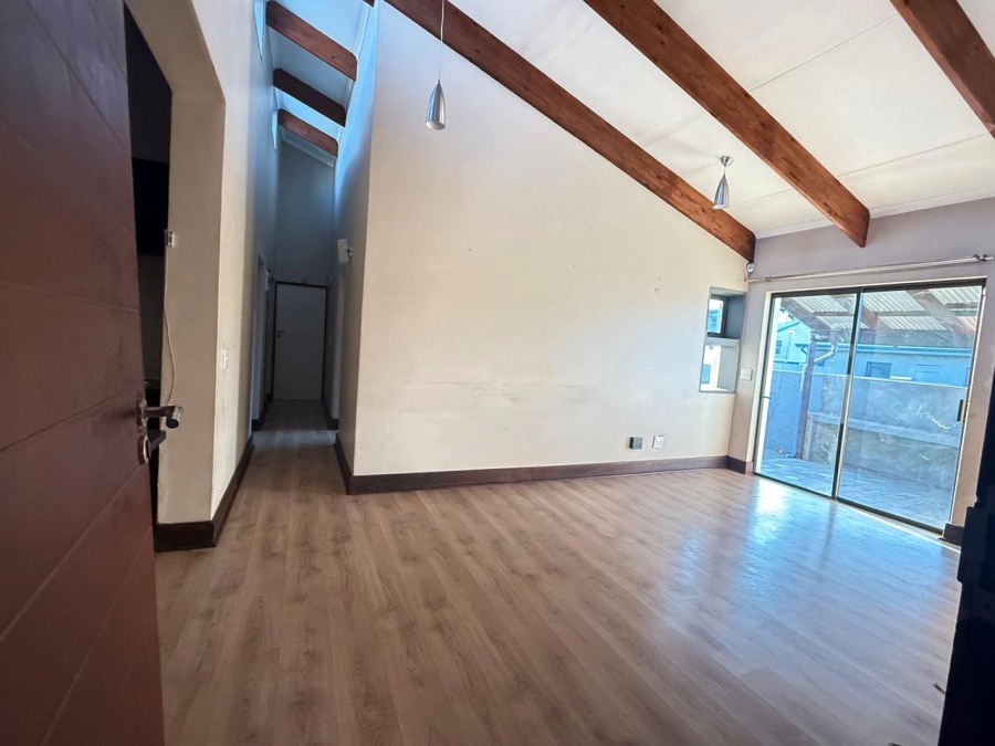 2 Bedroom Property for Sale in Ben Fleur Mpumalanga