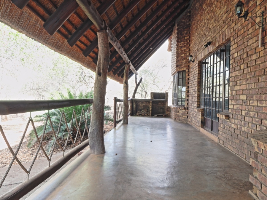 3 Bedroom Property for Sale in Marloth Park Mpumalanga