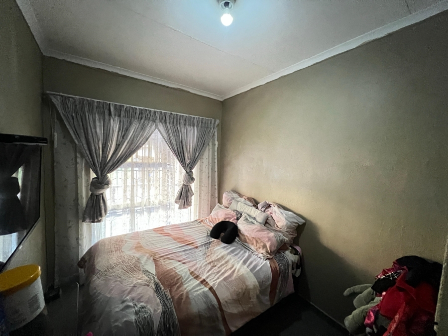 4 Bedroom Property for Sale in Stonehenge Mpumalanga