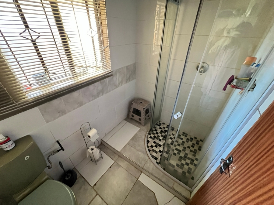 4 Bedroom Property for Sale in Stonehenge Mpumalanga