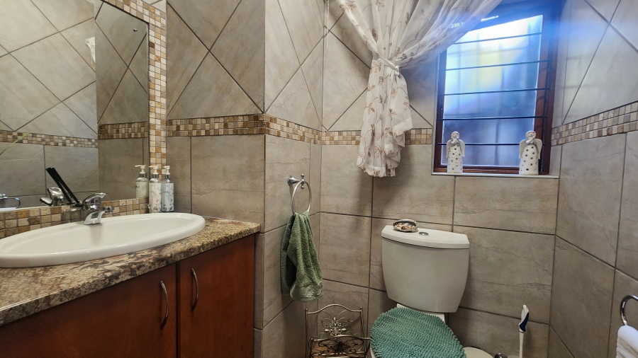 3 Bedroom Property for Sale in Stonehenge Ext 7 Mpumalanga